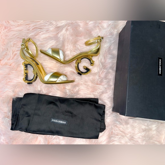 DOLCE & GABBANA Sculpted-Heel Metallic Leather sandals - Picture 3 of 16